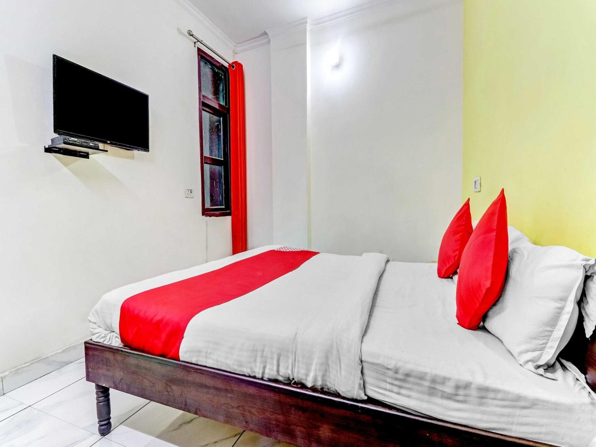 Hotel O Cozy Stay Делі Екстер'єр фото