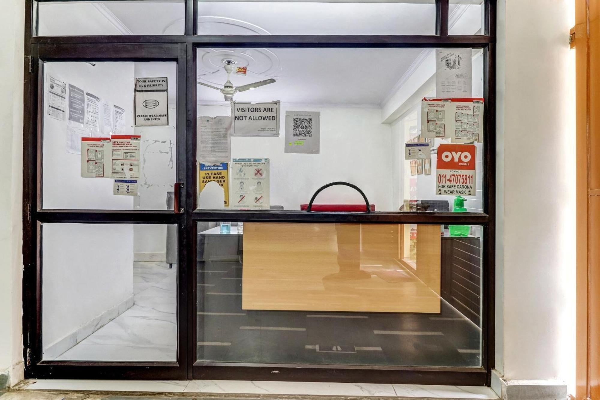Hotel O Cozy Stay Делі Екстер'єр фото