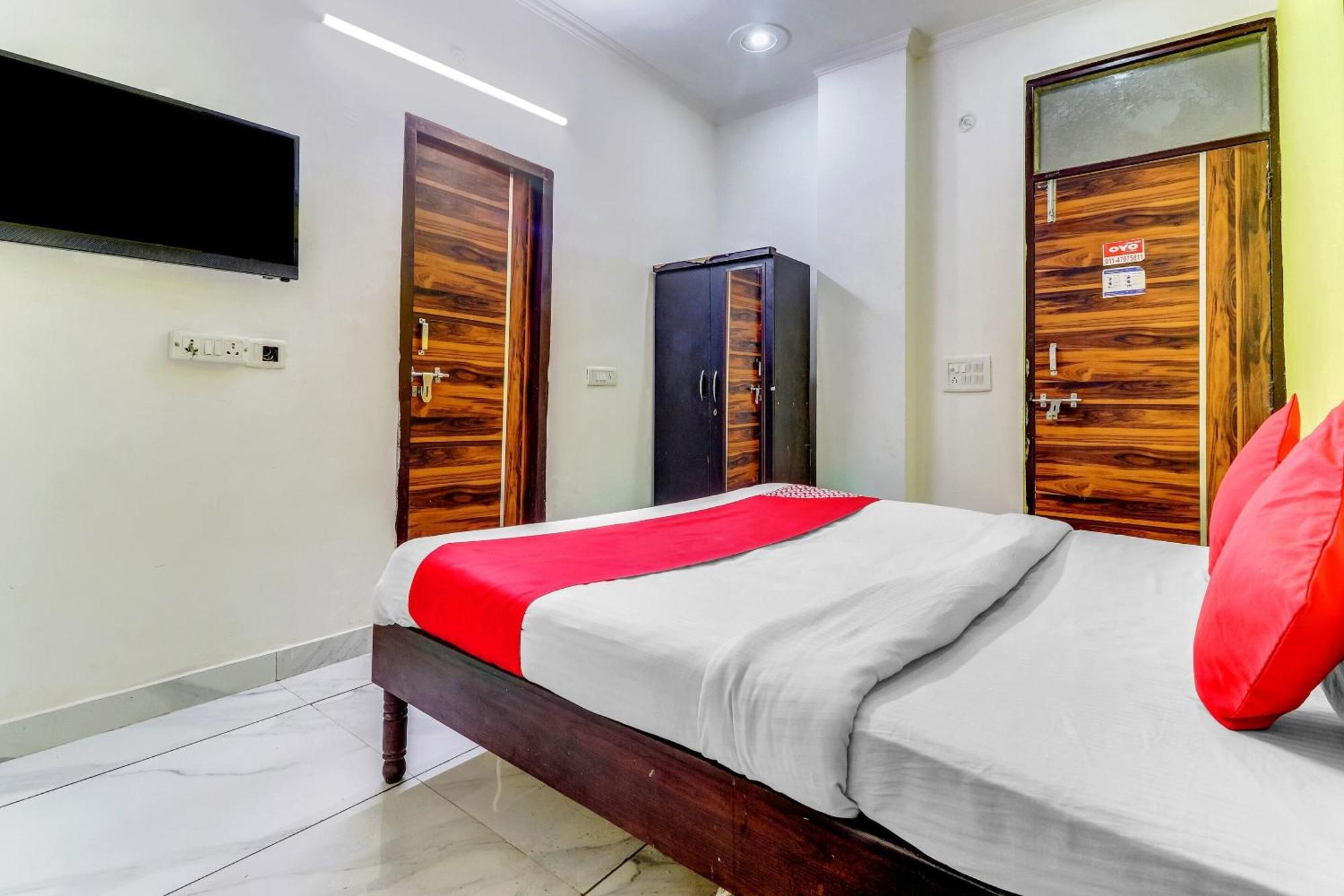 Hotel O Cozy Stay Делі Екстер'єр фото